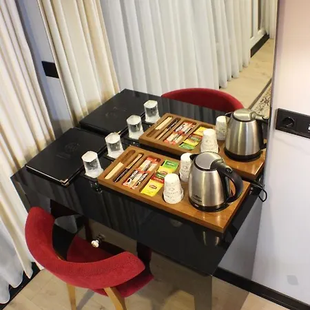 Vvr Boutique Hotell 4*